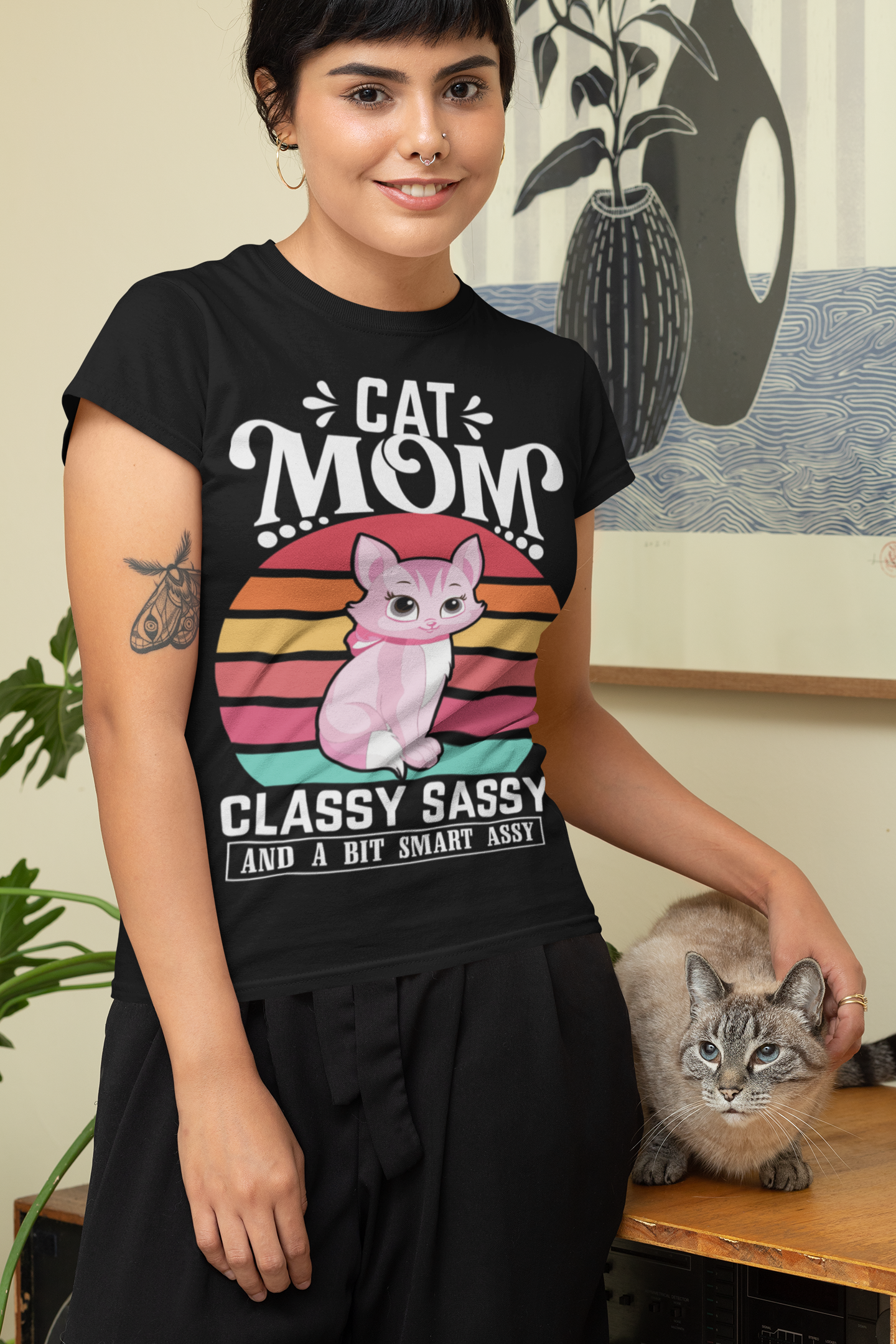 cat mom shirt with cat in black