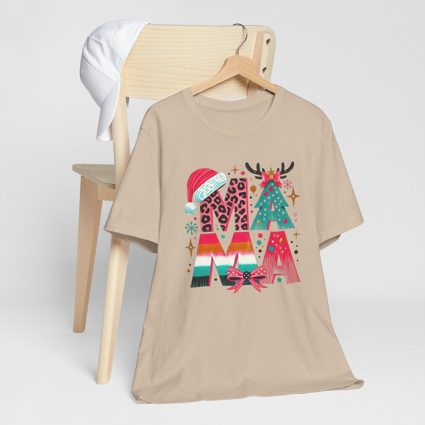 Colorful Christmas MOM T-Shirt – Fun Holiday Design for Moms, Festive Unisex Shirt for Celebrating the Season