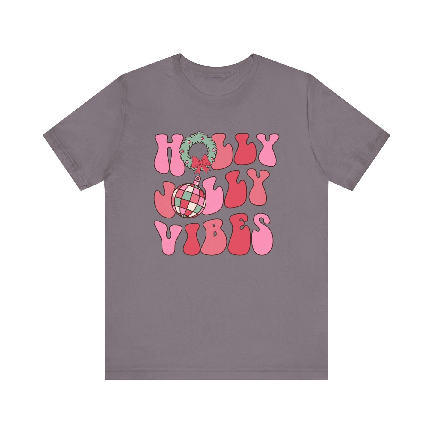 Holly Jolly Vibes T-Shirt – Pink Retro Christmas Tee, Festive Vintage Design